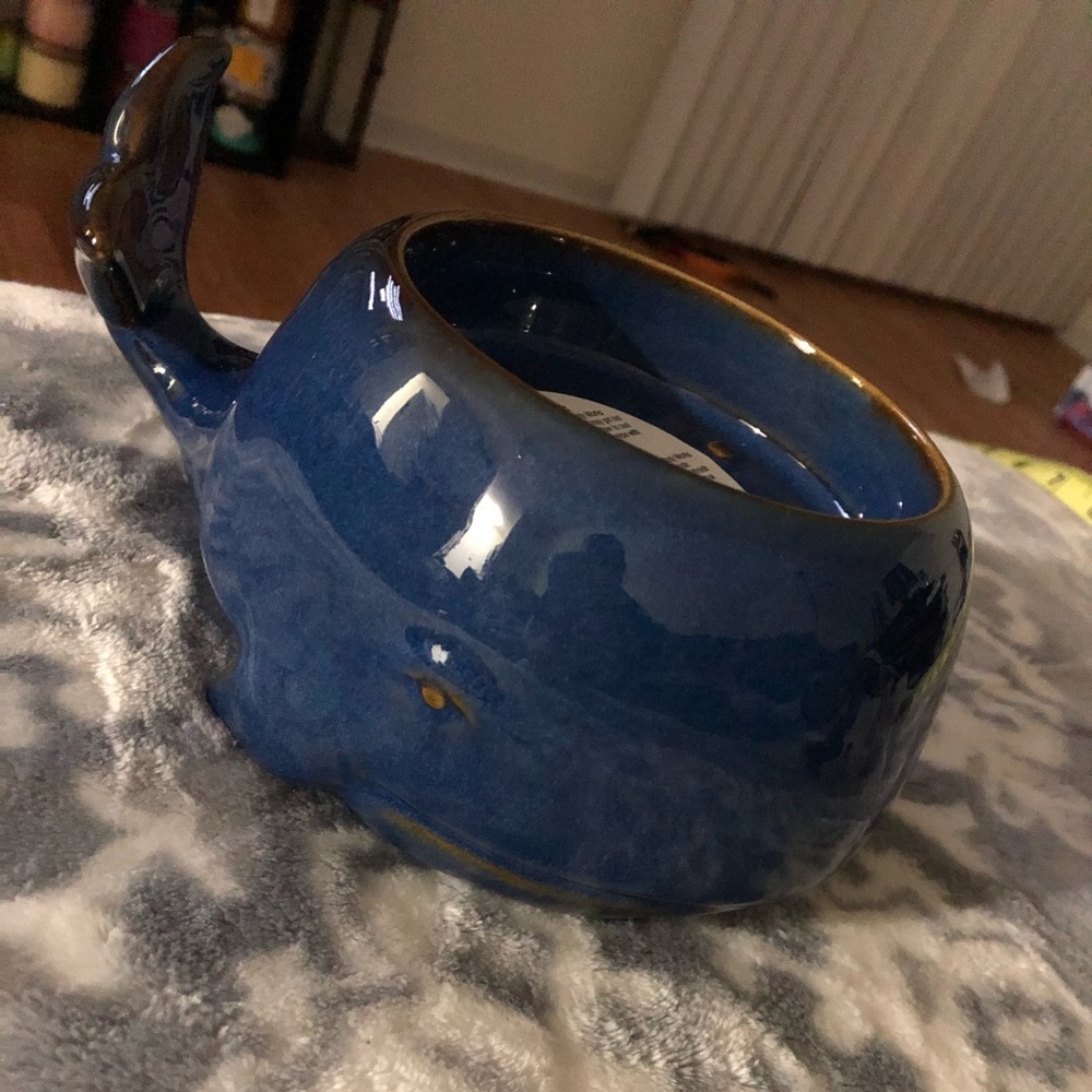 Bath & Body Works Ceramic Whale 3wick candleholder
